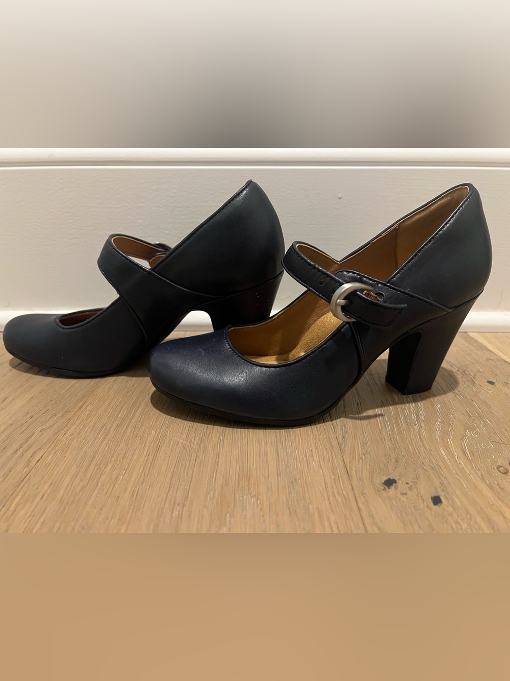 Classic Navy Mary Jane Heels with Buckle
